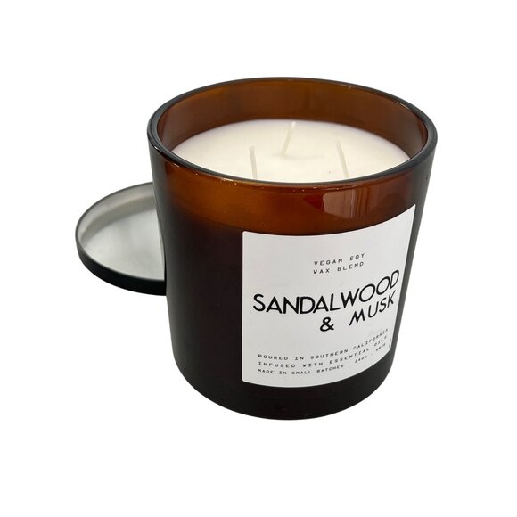 Leoben Company Sandalwood and Musk Vegan Soy Wax Candle 3 Wick 24oz Scented NEW - Picture 1 of 6